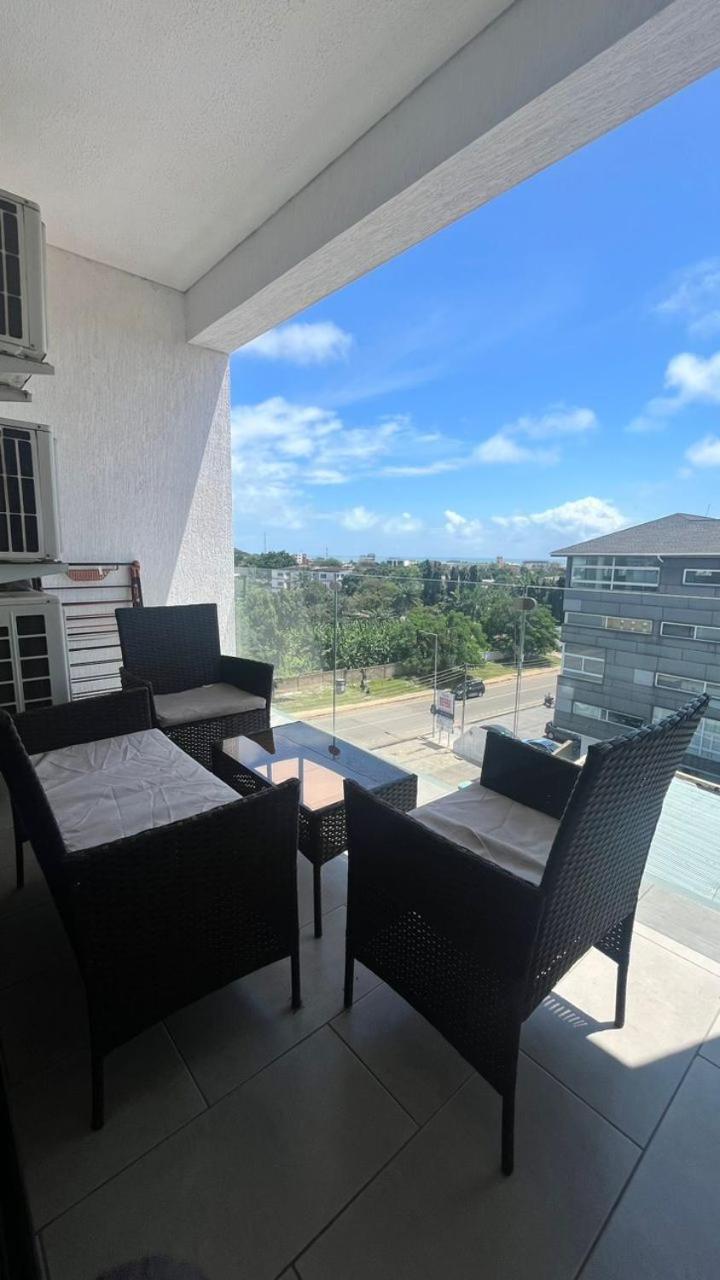Luxury Labone Edge 2-Bedroom Apartment In Accra - Fivehills Homes Bagian luar foto